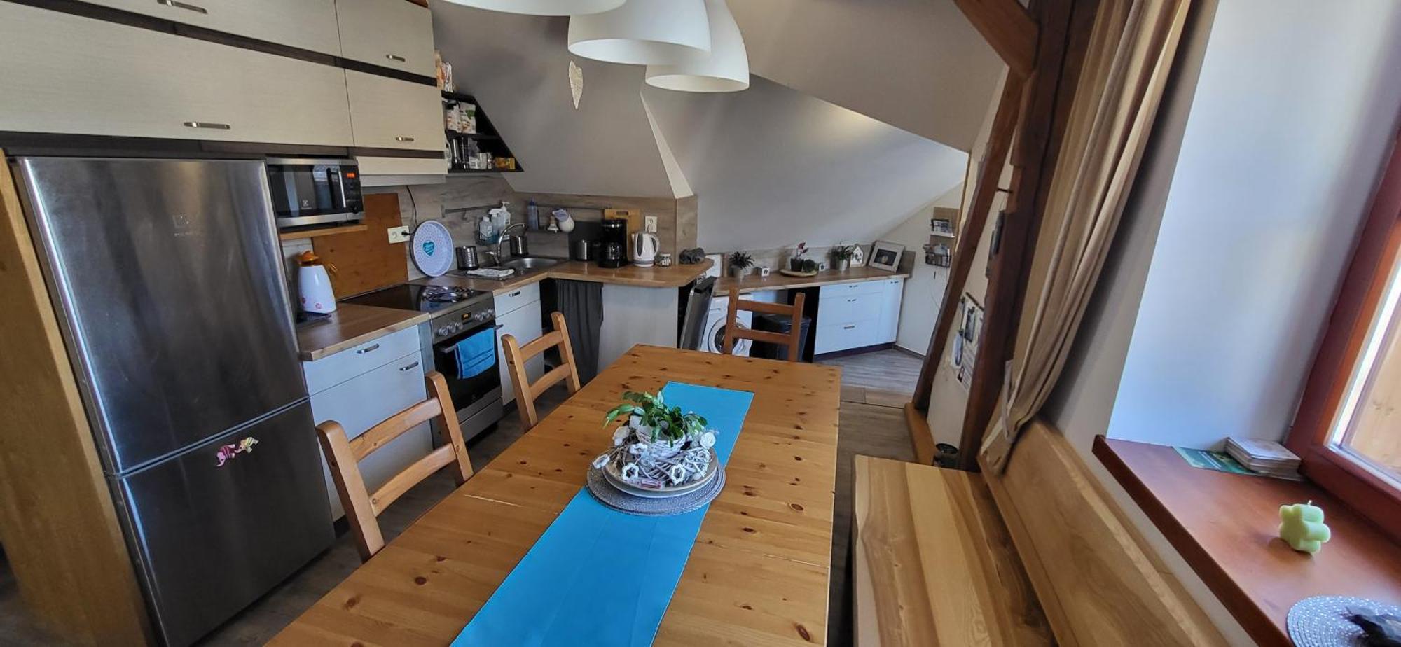 Family House 94 Apartment Prosecne Luaran gambar